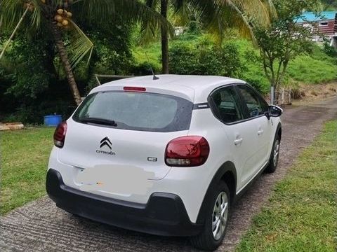 Citro&euml;n C3 PureTech 83 ch BVM5 You 2024 occasion Rivi&egrave;re-Pilote 97211