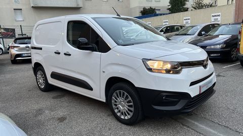 Toyota Proace ) MEDIUM 1.2 130 VVT-I BUSINESS BVA 2022 occasion Villeurbanne 69100