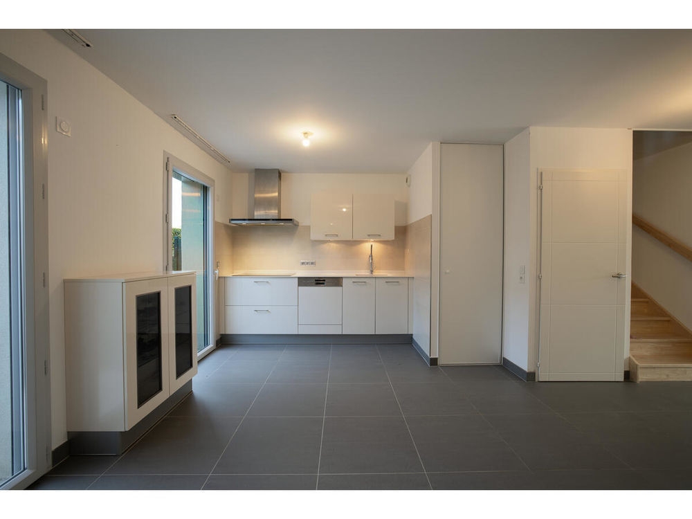 � vendre  Maison Chevry (01170)