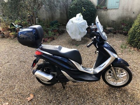 Scooter PIAGGIO 2018 occasion Calvisson 30420