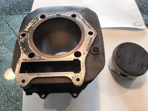 Pi&egrave;ces et &eacute;quipements Moto - Scooter - Quad Pi&egrave;ces et &eacute;quipements Moto - Scooter - Quad  occasion Mertzwiller 67580