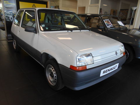 Renault R5 1.4 65 CV BYE BYE 1996 occasion Angers 49000
