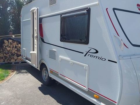 B&Uuml;RSTNER Caravane 2017 occasion La Vall&eacute;e-Mul&acirc;tre 02110