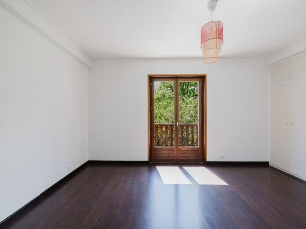 � vendre  Maison �chenevex (01170)