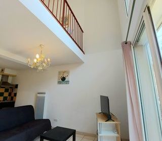  Appartement � louer 5 pi�ces 65 m�