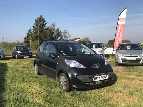 Peugeot 107 1.0e 12V 68ch Trendy 2007 occasion Saint-Laurent-des-Autels 49270