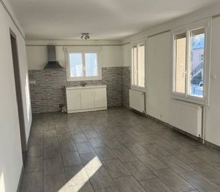  Maison � vendre 4 pi�ces 77 m�