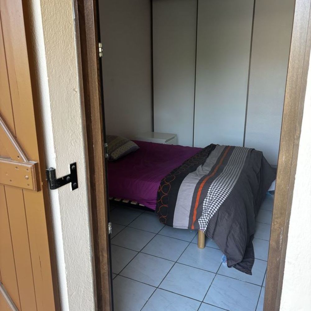 Vente Appartement APPARTEMENT 3 PIÈCES TRAVERSANT LA VALETTE DU VAR La valette-du-var