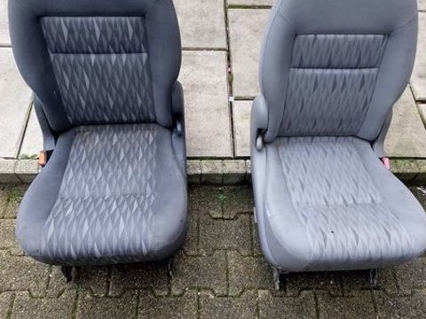 Pi&egrave;ces et &eacute;quipements Voiture Pi&egrave;ces et &eacute;quipements Voiture  occasion Gray 70100