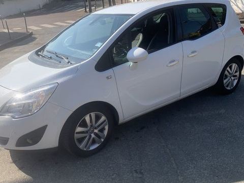 Opel Meriva 1.4 - 120 Twinport Connect Pack 2012 occasion Suresnes 92150