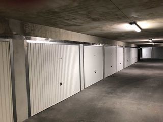  Parking / Garage � louer 12 m�