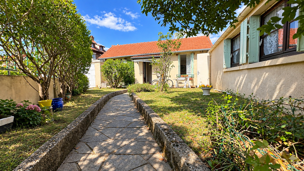 Vente Maison Vélizy (78140) Maison à rénover 77 m² terrain 233m2 Vélizy-villacoublay