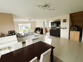  Maison � vendre 8 pi�ces 149 m�