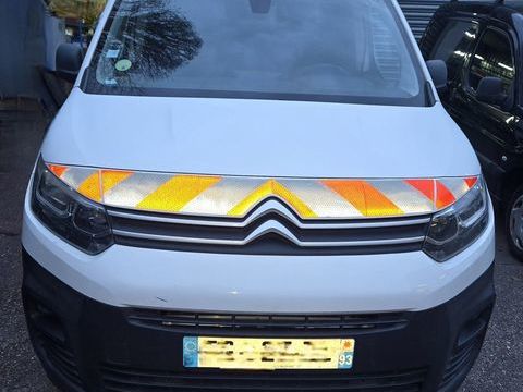 Citro&euml;n Berlingo BERLINGO VAN M 650 BLUEHDI 100 S&S CLUB 2019 occasion &Eacute;cully 69130