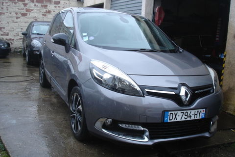Renault Sc&eacute;nic III Scenic TCe 130 Energy Bose Edition 2015 occasion Houilles 78800