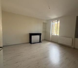  Appartement � louer 5 pi�ces 104 m�