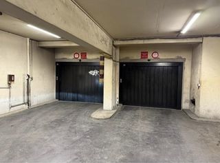  Parking / Garage � louer 10 m�