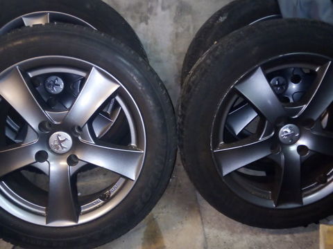 Pi&egrave;ces et &eacute;quipements Voiture Pi&egrave;ces et &eacute;quipements Voiture  occasion Herrlisheim-pr&egrave;s-Colmar 68420