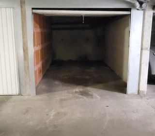  Parking / Garage � louer 12 m�