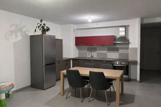  Appartement � vendre 4 pi�ces 83 m�