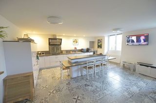  Maison � vendre 7 pi�ces 210 m�