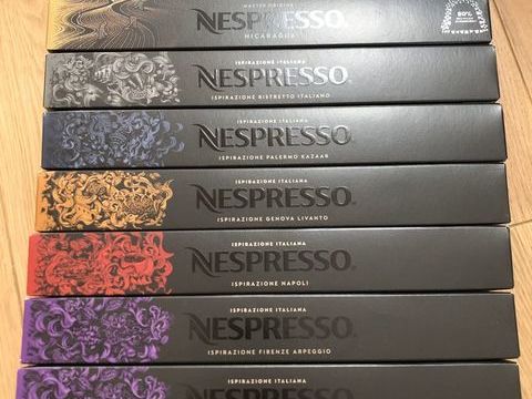 Lot de 10 boîtes de capsules Nespresso  23 Paris 9 (75)