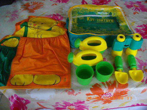 KIT DU PETIT JARDINIER POUR ENFANT - (NEUF) 15 Perros-Guirec (22)