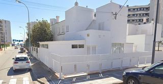 Location  Maison - Villa 