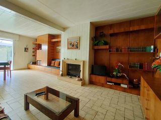  Maison � louer 10 pi�ces 211 m�