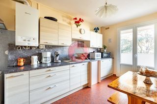  Appartement � vendre 4 pi�ces 82 m�