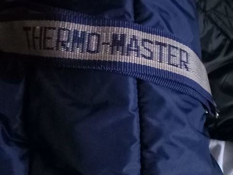 une couverture d'&eacute;curie double poney Thermo MASTER 25 77650 Saint-loup-de-naud