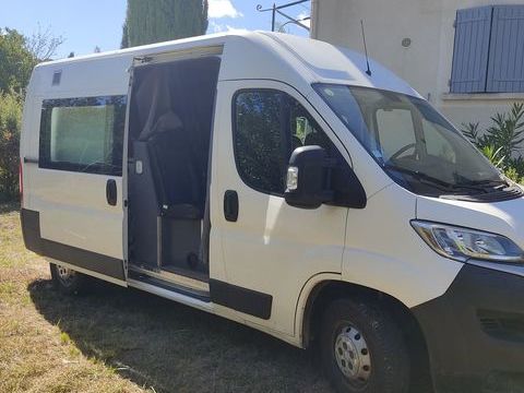Van am&eacute;nag&eacute; Van am&eacute;nag&eacute; 2019 occasion Cannes-et-Clairan 30260