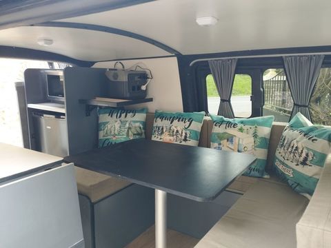 Van am&eacute;nag&eacute; Van am&eacute;nag&eacute; 2011 occasion Gorron 53120