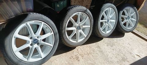 Pi&egrave;ces et &eacute;quipements Voiture Pi&egrave;ces et &eacute;quipements Voiture  occasion Saint-Laurent-la-Vern&egrave;de 30330