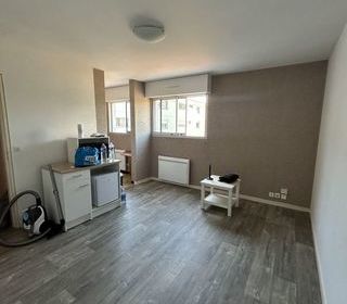  Appartement � louer 1 pi�ce 27 m�