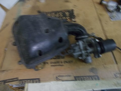 Pi&egrave;ces et &eacute;quipements Moto - Scooter - Quad Pi&egrave;ces et &eacute;quipements Moto - Scooter - Quad  occasion Abilly 37160