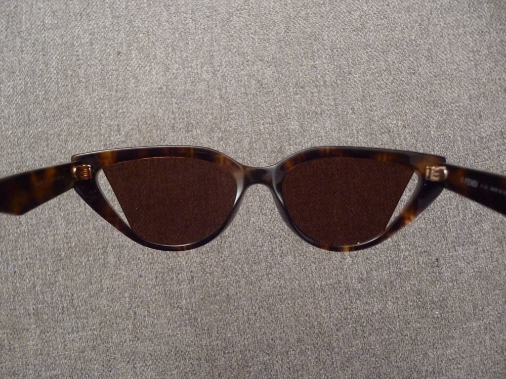 Monture/ Lunettes de Soleil "Oeil de Chat" Marron- Fendi Bijoux et montres