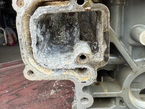 Moteurs de bateaux Moteurs de bateaux 2005 occasion Pey 40300