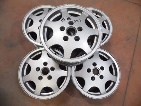 Pi&egrave;ces et &eacute;quipements Voiture Pi&egrave;ces et &eacute;quipements Voiture  occasion Bons-en-Chablais 74890