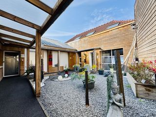  Atelier � louer 8 pi�ces 33 m�