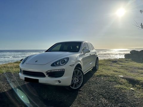 Porsche Cayenne 4.8 V8 S Tiptronic S A 2011 occasion Ravine des cabris 97410