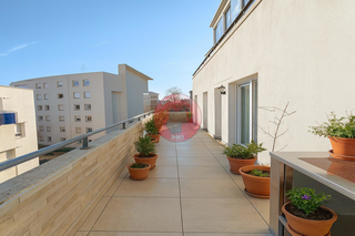  Appartement � vendre 5 pi�ces 100 m�