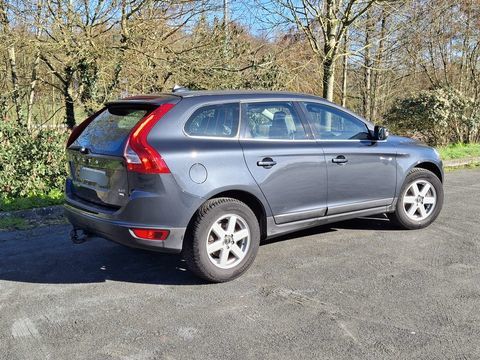Volvo XC60 2.4D DRIVe Momentum 2009 occasion Vertou 44120