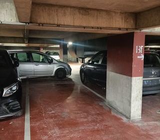  Parking / Garage � louer 12 m�
