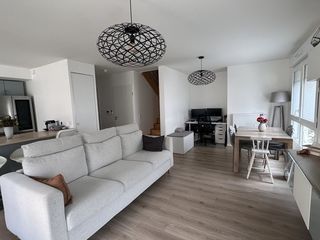  Appartement � vendre 4 pi�ces 92 m�