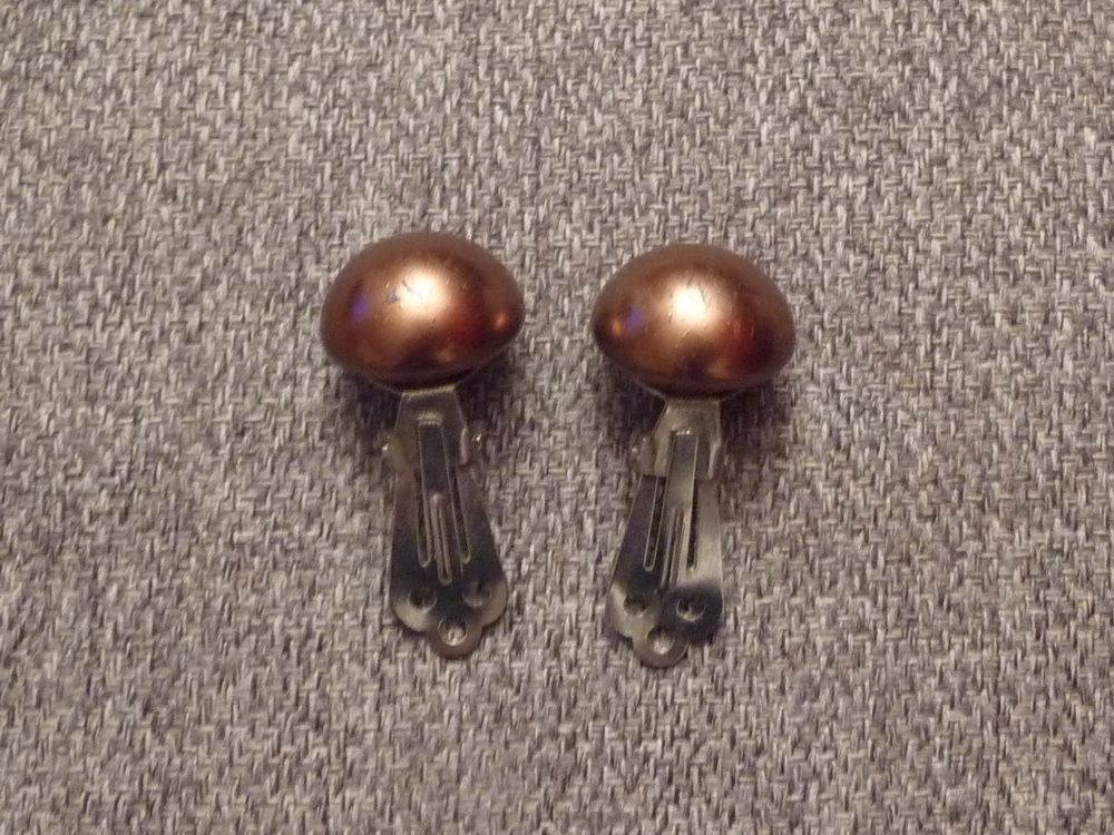 Boucles D'oreilles &agrave; Clipper Demi Boule Marron et Argent&eacute; Bijoux et montres