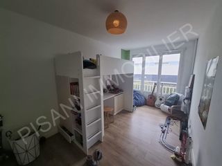  Appartement � vendre 5 pi�ces 136 m�