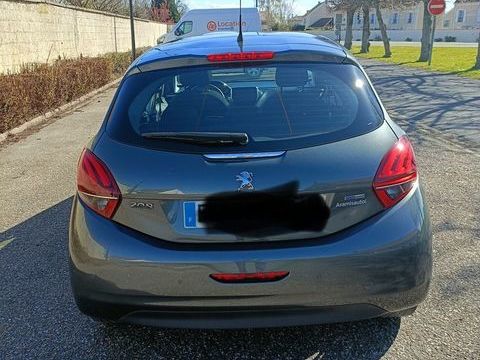 Peugeot 208 1.2 PureTech 82ch BVM5 Active 2017 occasion Nandy 77176