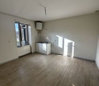  Appartement � louer 5 pi�ces 104 m�