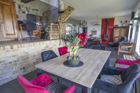   Maison atypique de semi plein  pied � la campagne Maison - 8 pi�ce(s) - 133 m�